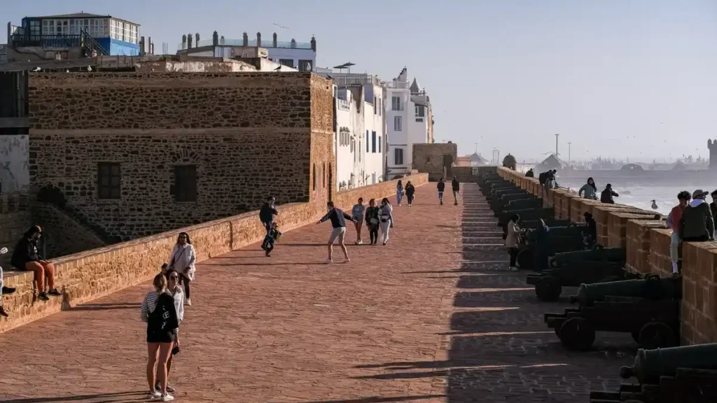 Cannons along Skala de la Ville