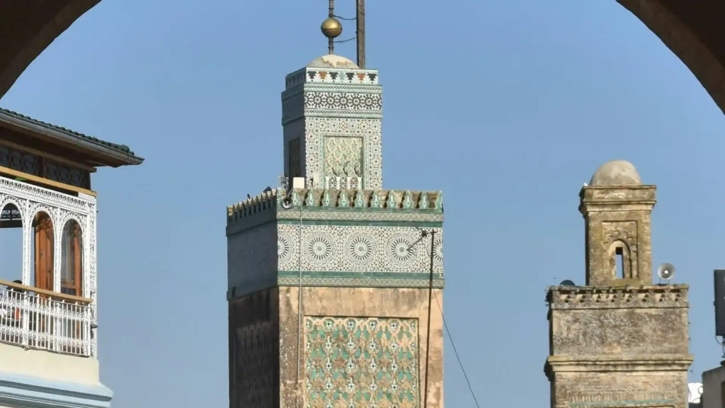Things to do in Fes – view of the old medina and Bab Bou Jeloud