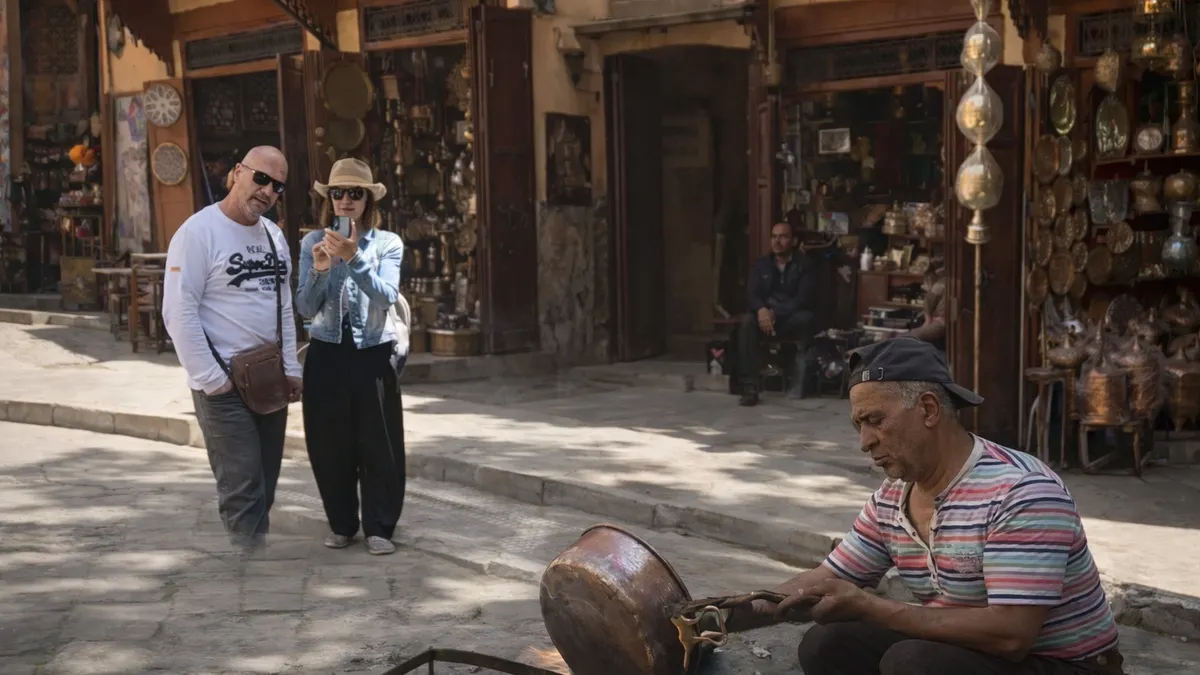 Morocco Culture & Etiquette - Photography, Privacy & Knowing When to Pause