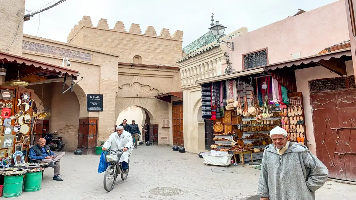 morocco safe for tourists walking in medina during the day