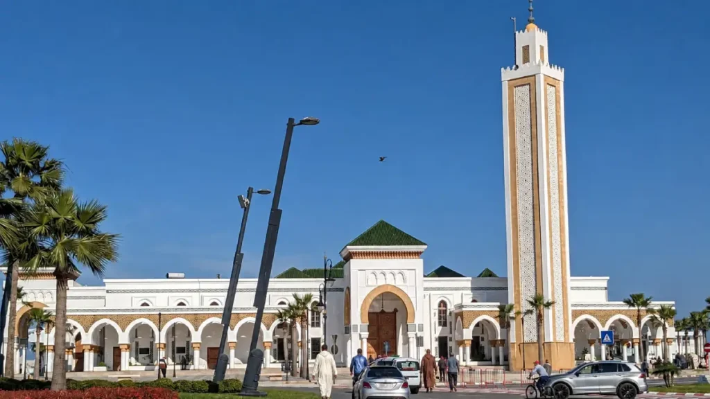 Mosque etiquette and religious culture in Morocco