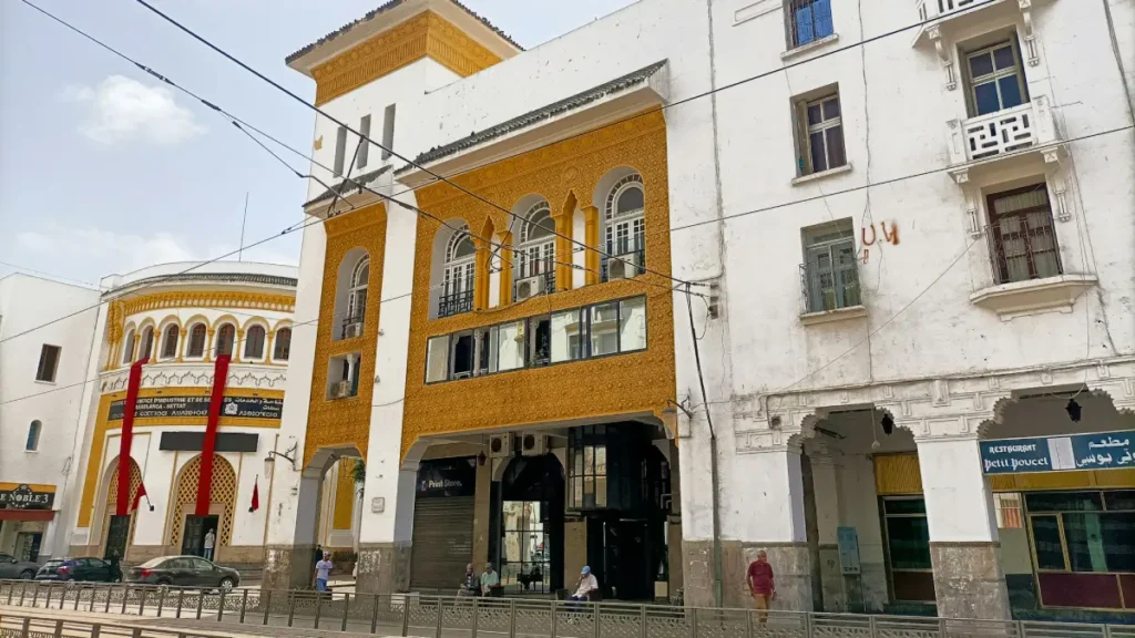 White and yellow buildings in Casablanca Old Medina